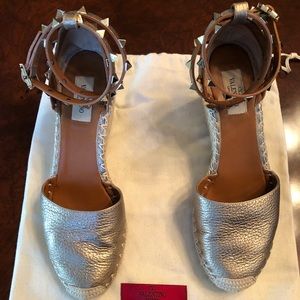 Valentino rockstud wedges